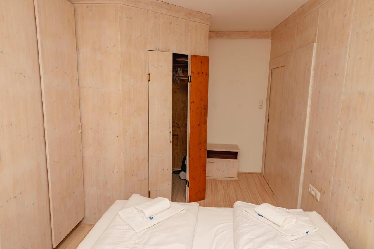 Beautiful 2-Bedroom Apartment Near Schoenbrunn Vienna Exterior photo